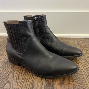 ITALEAU Lunella Black Leather Ankle Boots size 37.5/7.5